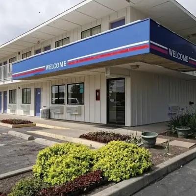 Motel 6-Amherst