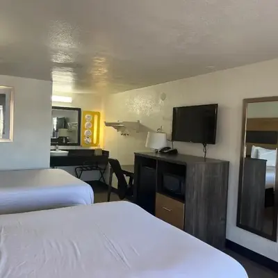 Motel 6 Cross Lanes