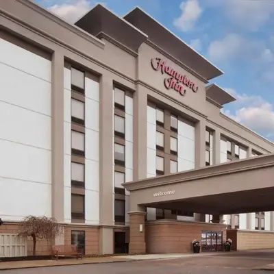 Hampton Inn Charleston-Southridge