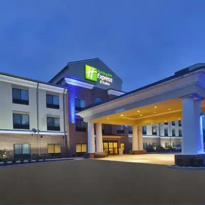 Holiday Inn Express and Suites Wheeling by IHG