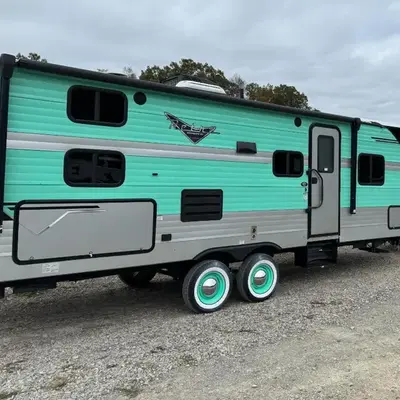 Pine Creek Cabins & Camping Resort