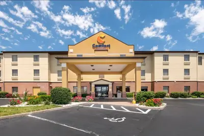 a rendering of a hotel with a parking lot at Comfort Suites Miamisburg - Dayton South in Miamisburg