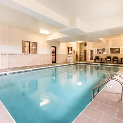 Comfort Inn & Suites Streetsboro - Kent
