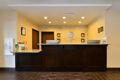 a waiting area at a dental office at Comfort Inn St Clairsville in Saint Clairsville