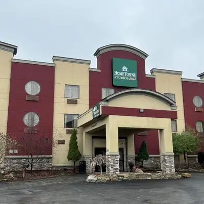 HomeTowne Studios & Suites by Red Roof Washington