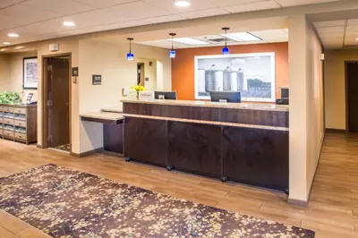 a lobby of a hospital with a reception desk at Hampton Inn Tiffin in Tiffin