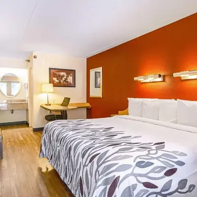Red Roof Inn Canton