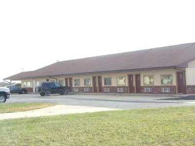 Gallery image of Huggy Bear Motel - Warren in Warren