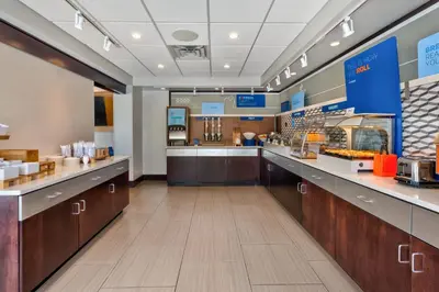 a large store with aasteryasteryasteryasteryasteryasteryasteryasteryasteryasteryastery at Holiday Inn Express Chillicothe East by IHG in Chillicothe