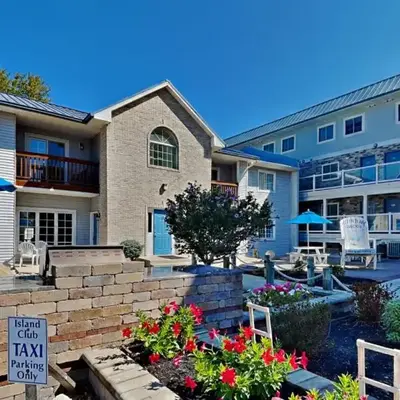 Put-in-Bay Poolview Condo #2
