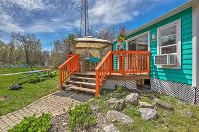 Gallery image of Middle Bass Resort Villa with Grill and Deck! in Put-in-Bay