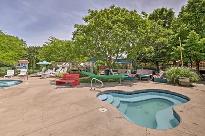 Gallery image of Middle Bass Resort Villa with Grill and Deck! in Put-in-Bay