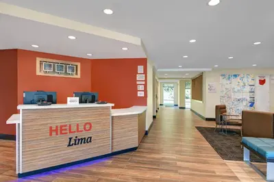 a lobby of a hospital with a hello limb counter at TownePlace Suites By Marriott Lima in Lima