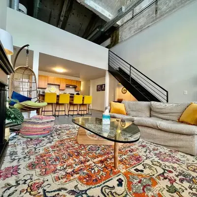 Swanky Loft Near Kings Island