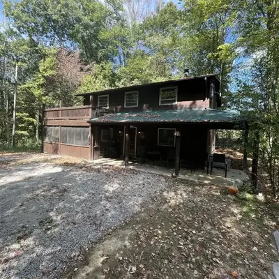Rock Stalls Lodge
