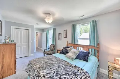 Gallery image of Fort Wayne Getaway - Family and Pet Friendly! in Fort Wayne