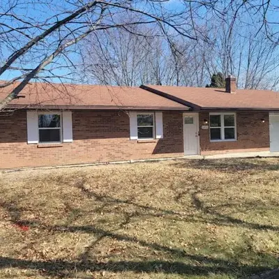 6418 Sandric lane Beautiful 3 BDRM Ranch home in Liberty Township