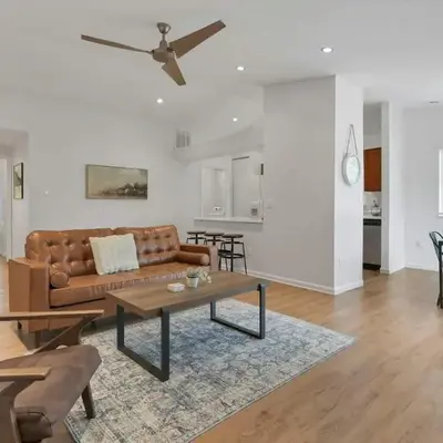 The Spacious Hilliard House