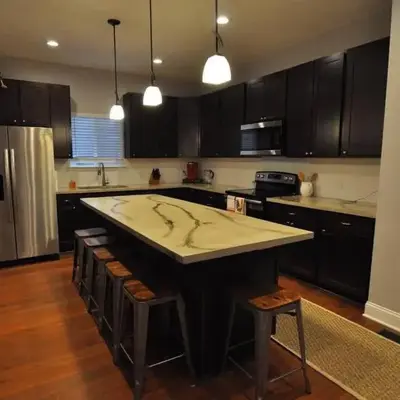 Housepitality - Franklinton Farmhouse- 4 Bedrooms