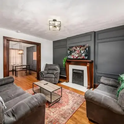 The Cobblestone Townhouse - 2 BR -German Village