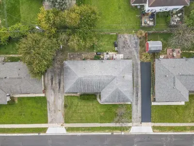 an overhead view of a roof of a house at Housepitality - The Gahanna Ranch - 3 BR - Airport in Gahanna