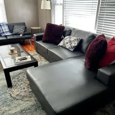 Relaxing 4BR Holiday Retreat Large