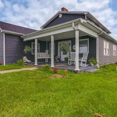 Quiet Kentucky Vacation Rental with Hot Tub